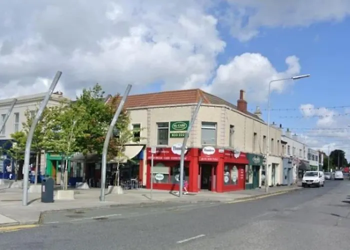 Apartmán Excellent Location St Anne's Park 2 Bed/bath Apartment, 5 *