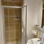 شقة Excellent Location St Anne's Park 2 Bed/bath Apartment, 5