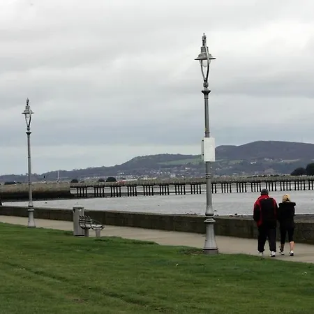 Excellent Location St Anne's Park 2 Bed/bath Apartment, 5 * Dublin